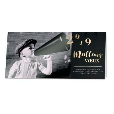 Franstalige nieuwjaarskaart jongen met megafoon (848.025)